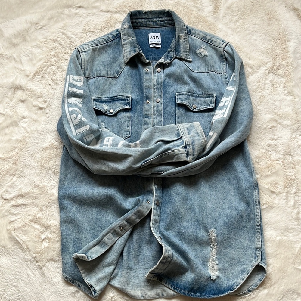 ZARA jean jacket, Relaxed fit, size L
